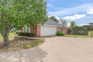 169 Vz County Rd 1503, Van, TX 75790 - Photo 3