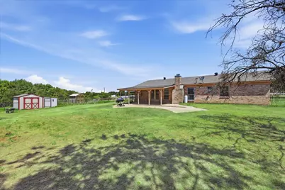 892 Highland Circle, Springtown, TX 76082 - Photo 31