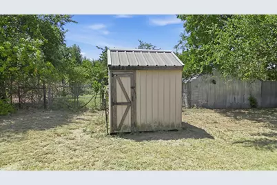 892 Highland Circle, Springtown, TX 76082 - Photo 37