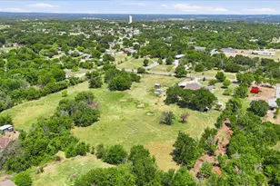 892 Highland Cir, Springtown, TX 76082 - Photo 39