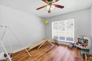 892 Highland Cir, Springtown, TX 76082 - Photo 9
