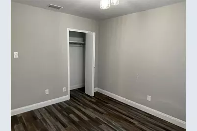 3917 Queens Court, Garland, TX 75043 - Photo 11