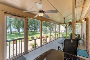 813 Rs County Road 3346, Emory, TX 75440 - Photo 15