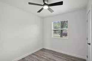 4715 Needle Leaf Ln, Dallas, TX 75236 - Photo 11