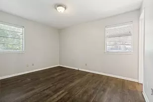 12123 Sunland St, Dallas, TX 75218 - Photo 15