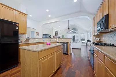 3613 Timothy Drive, Flower Mound, TX 75022 - Photo 9