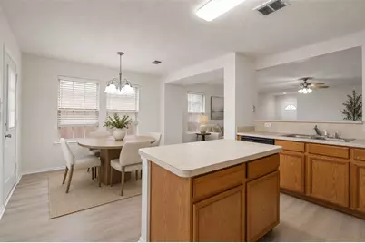 14812 Ledgeview Court, Balch Springs, TX 75180 - Photo 13