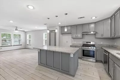 1804 Glenmore Avenue, Fort Worth, TX 76102 - Photo 13