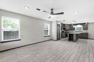 1804 Glenmore Ave, Fort Worth, TX 76102 - Photo 5