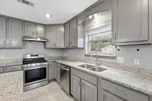 1804 Glenmore Ave, Fort Worth, TX 76102 - Photo 15