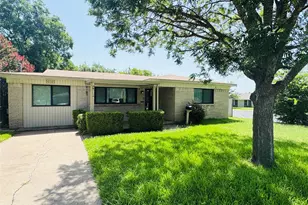 816 Lakeside Dr, Mesquite, TX 75149 - Photo 1