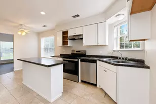 510 E Stone Cir, Wylie, TX 75098 - Photo 9