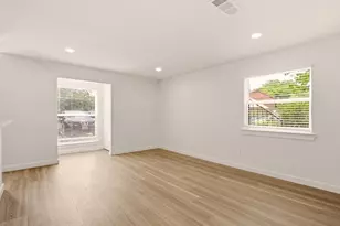 908 Isbell Rd, Fort Worth, TX 76114 - Photo 9