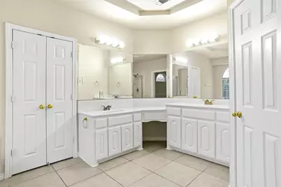 5231 Woodfield Drive, Grand Prairie, TX 75052 - Photo 25