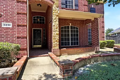 5231 Woodfield Drive, Grand Prairie, TX 75052 - Photo 3