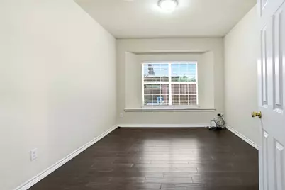 5231 Woodfield Drive, Grand Prairie, TX 75052 - Photo 19
