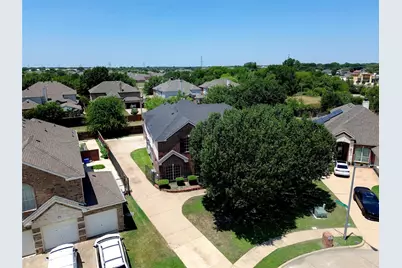 5231 Woodfield Drive, Grand Prairie, TX 75052 - Photo 37