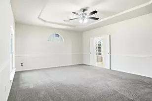 5231 Woodfield Dr, Grand Prairie, TX 75052 - Photo 23