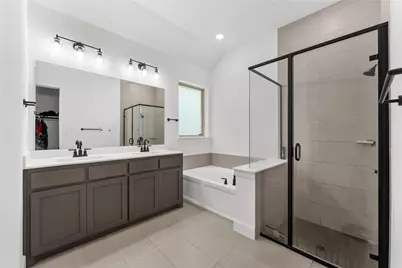 8608 Spindletop Drive, Fort Worth, TX 76120 - Photo 21