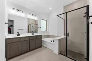 8608 Spindletop Dr, Fort Worth, TX 76120 - Photo 21