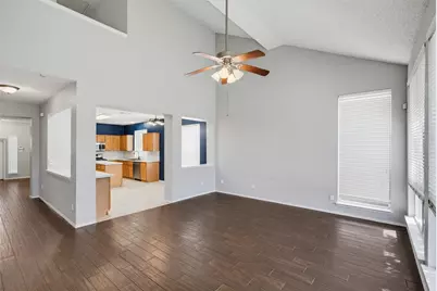 6112 Bowin Drive, Fort Worth, TX 76132 - Photo 9