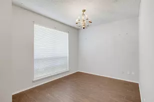 6112 Bowin Dr, Fort Worth, TX 76132 - Photo 5