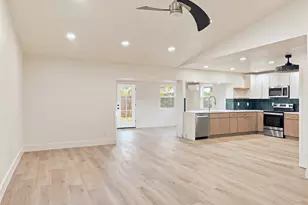 2733 Teakwood Dr, Garland, TX 75044 - Photo 5