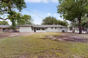4401 Steven St, North Richland Hills, TX 76180 - Photo 37