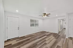 4401 Steven St, North Richland Hills, TX 76180 - Photo 5