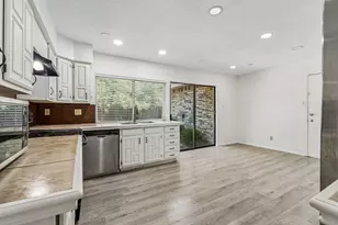 6403 Apache Ct, Plano, TX 75023 - Photo 9