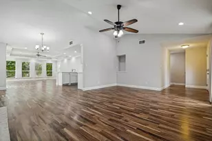 2325 Warwick Ave, Grand Prairie, TX 75052 - Photo 3
