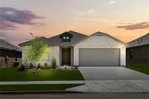 317 Bent Oak Dr, Fort Worth, TX 76131 - Photo 1