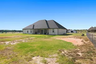 121 Friendship Wy, Boyd, TX 76023 - Photo 33