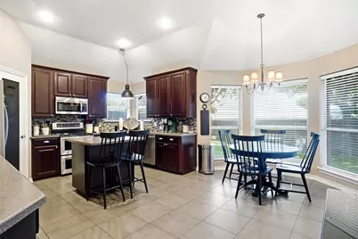 106 Honeysuckle Drive, Justin, TX 76247 - Photo 9