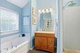 106 Honeysuckle Dr, Justin, TX 76247 - Photo 17