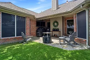 106 Honeysuckle Dr, Justin, TX 76247 - Photo 5