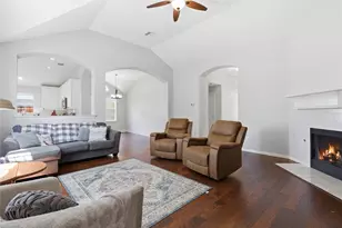 2771 Oakdale Dr, Burleson, TX 76028 - Photo 19