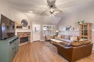 12125 Shadybrook Dr, Fort Worth, TX 76244 - Photo 9