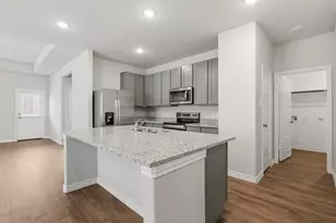 10636 Stag Ln, Fort Worth, TX 76036 - Photo 5