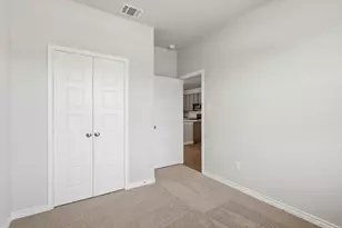 10636 Stag Ln, Fort Worth, TX 76036 - Photo 3