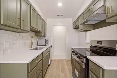 908 Isbell Road #B, Fort Worth, TX 76114 - Photo 3