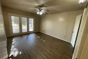 61 Runaway Bay Dr, Runaway Bay, TX 76426 - Photo 7
