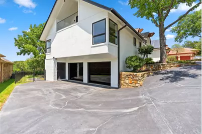 231 Oak Hill Drive, Trophy Club, TX 76262 - Photo 3