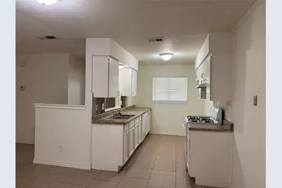 1201 Shorehaven Drive, Garland, TX 75040 - Photo 5