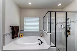 606 Lonesome Dove Dr, Midlothian, TX 76065 - Photo 13