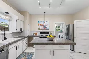 802 Turner Ave, Dallas, TX 75208 - Photo 9