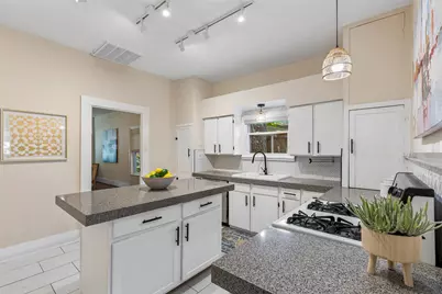 802 Turner Avenue, Dallas, TX 75208 - Photo 13