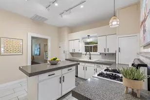802 Turner Ave, Dallas, TX 75208 - Photo 13