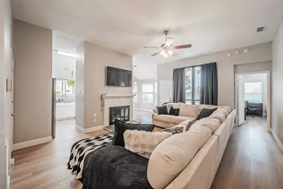 9948 Pack Saddle Trail, Fort Worth, TX 76108 - Photo 3