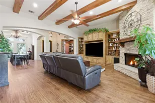 8220 Plum Creek Trail, Burleson, TX 76028 - Photo 9